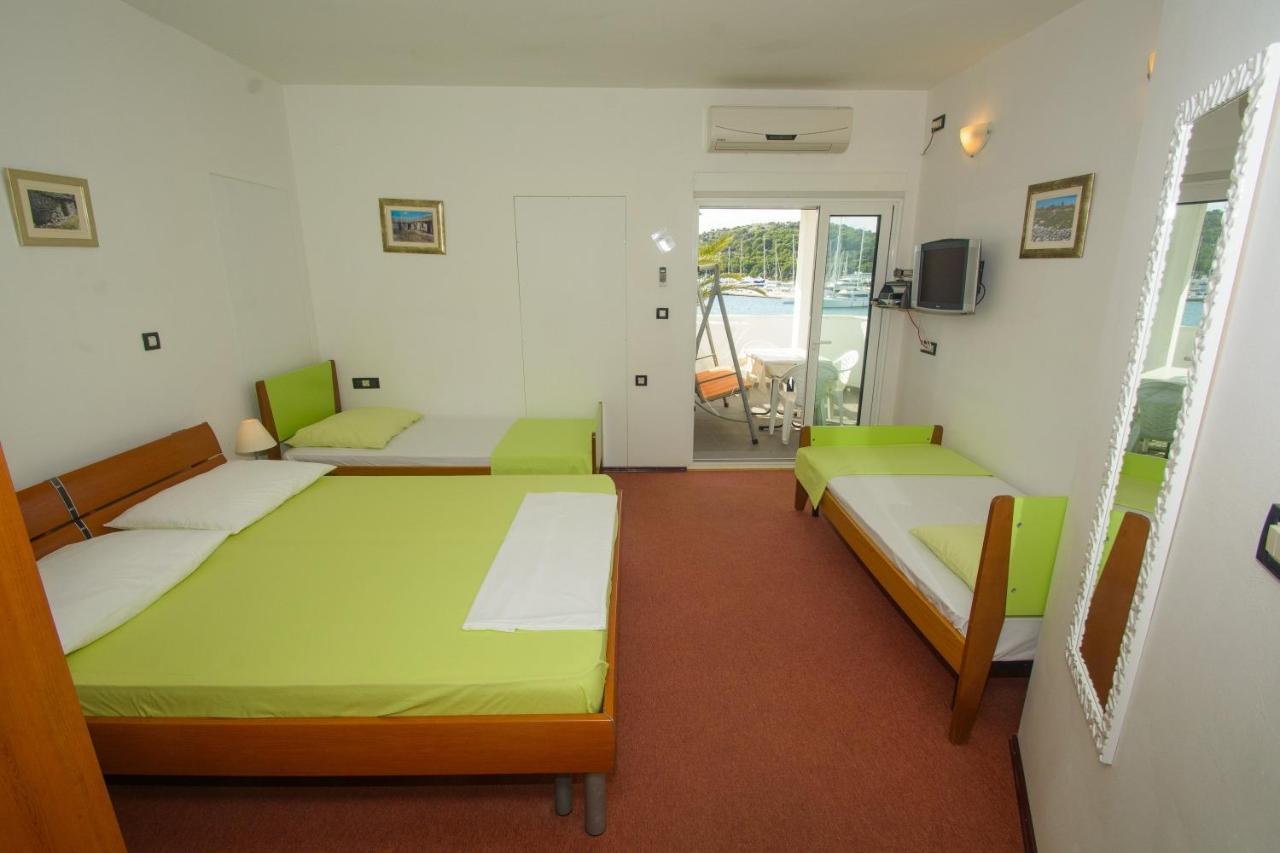 רוגוזניצה Apartments Marija - By The Sea מראה חיצוני תמונה