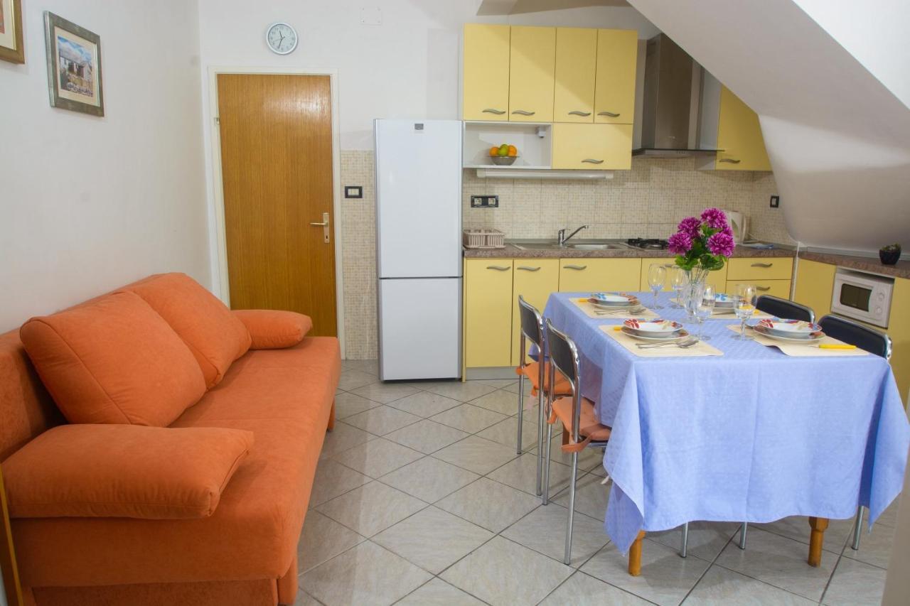 רוגוזניצה Apartments Marija - By The Sea מראה חיצוני תמונה